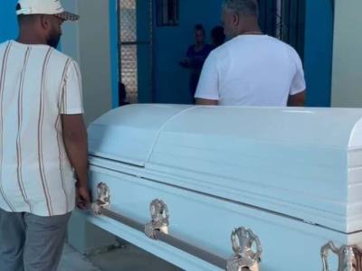 Agente de seguridad de prisiones fue ultimado en colmado en