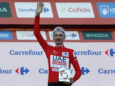 Brandon McNulty gana la primera etapa de la Vuelta a España