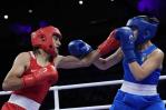 La primera rival de polémica boxeadora argelina se retira en 46 segundos; recibe respaldo de su país