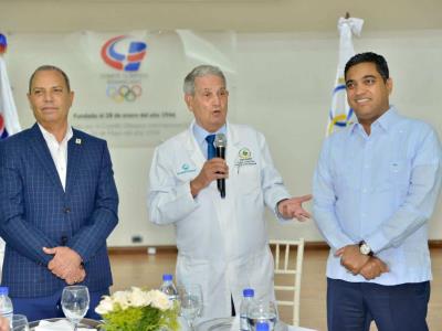 El doctor Puello llama a respaldar gestión de Kelvin Cruz en Miderec