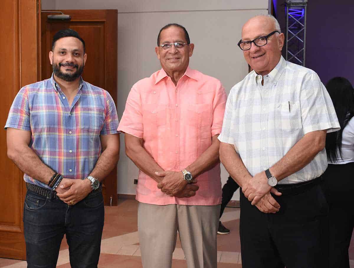 Juan Inoa, Antonio Senior y Luis Reyna.