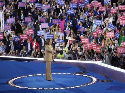 Harris honra a Biden durante Convención Nacional Demócrata