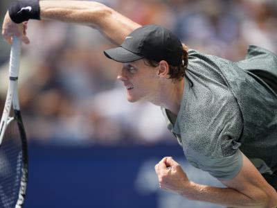 Jannik Sinner e Iga Swiatek avanzan a la 3ra ronda del US Open