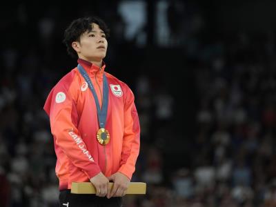 Japonés Shinnosuke Oka gana el All-Around en París