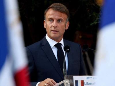 Macron descarta gobierno de coalición de izquierda