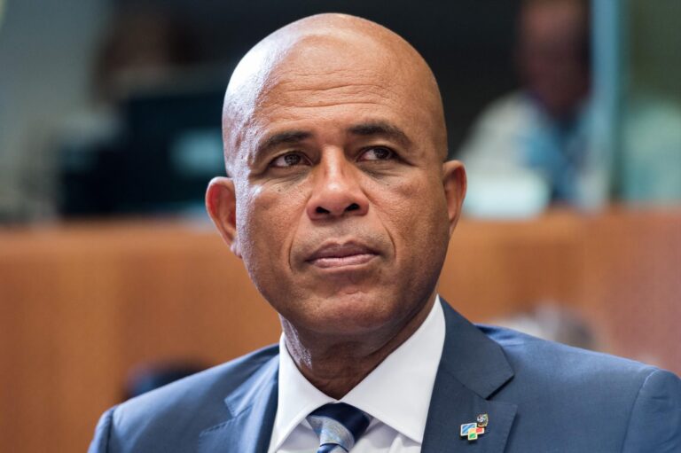 Michel Martelly se suma a la lista de haitianos sancionados por EEUU