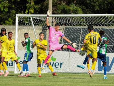 Moca FC selló su boleto a la semifinal con triunfo sobre Delfines