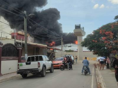 No hay muertos por incendio en Zona Franca Santiago