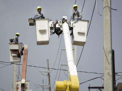 Nueva avería deja a miles de clientes sin energía eléctrica en PR