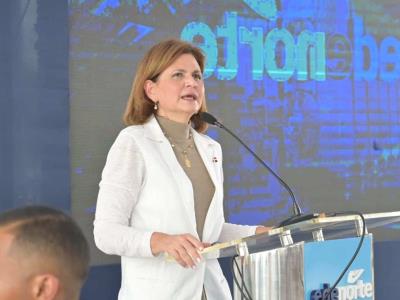Raquel Peña inaugura obras de Edenorte en Santiago