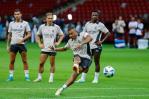 Mbappé acapara los focos en la nueva temporada de la Liga española, que se inicia el jueves