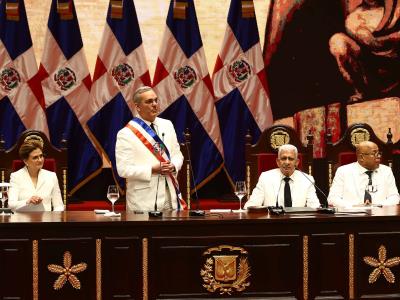 Toma de posesión: Luis Abinader destaca logros del sistema de salud