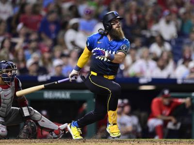 Turner define en el 9no para el triunfo de líderes Filis
