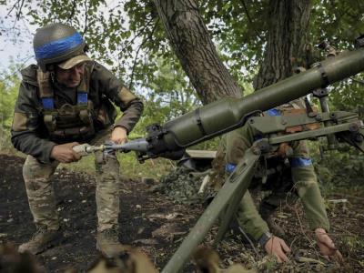 Ucrania evacúa más de un millar de niños Donetsk