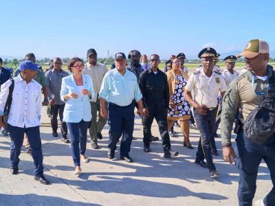 Visita del primer ministro a Cabo Haitiano pese a crisis en Haití