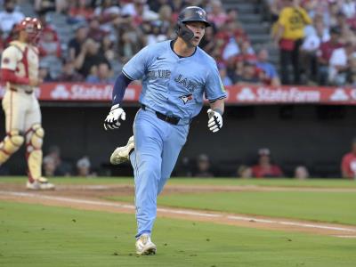 Wagner pega 3 hits en su debut en GL y Azulejos ganan a Angelinos
