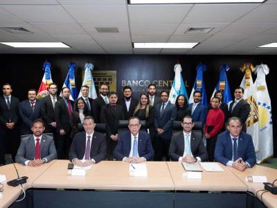 BCRD y Consejo Monetario Centroamericano celebran foro