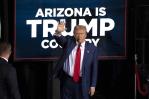 Donald Trump agita el miedo a los rojos frente a Kamala Harris