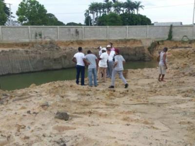 Denuncian están abiertas lagunas donde se ahogaron tres niños