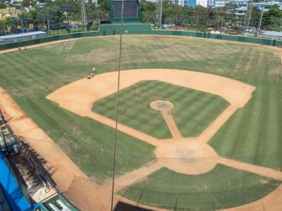 LIDOM: El terreno del Quisqueya luce maltratado, antes del inicio