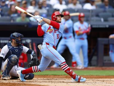 MLB: Cardenales ganan en NYY por primera vez desde 1964