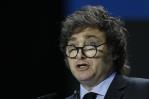 Javier Milei llama a Pedro Sánchez cobarde y dice que aplica el modelo de Maduro