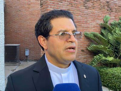 Rector de la Pucmm sobre fusión de ministerios de educación