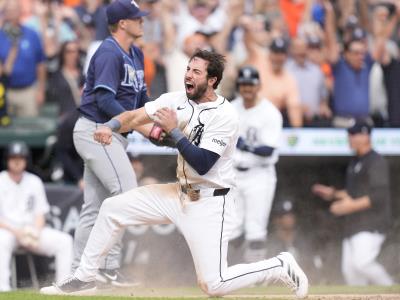 Tigres de Detroit se acercan a playoffs con victoria ante Rays