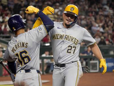 Willy Adames batea grand slam y los Cerveceros vencen