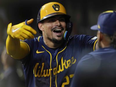 Willy Adames se podría ir de Milwaukee en la agencia libre