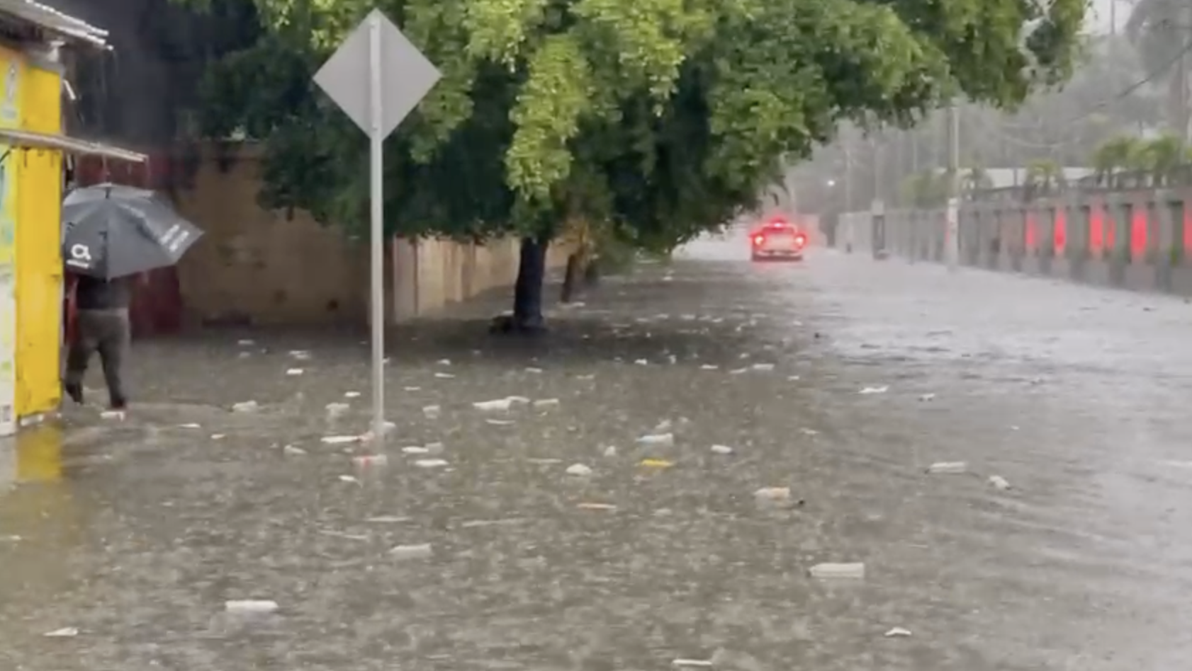 El COE establece alerta amarilla en cuatro provincias y verde en ocho.