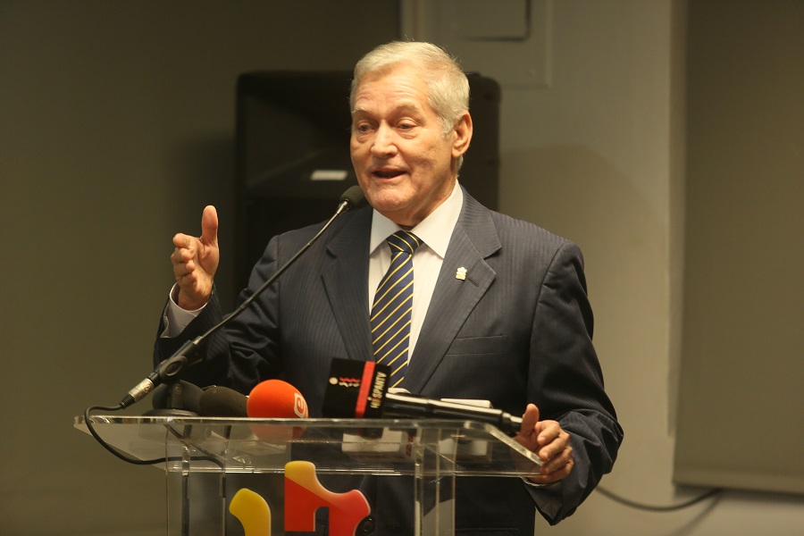 Industriales inquietos por la falta de iniciativa del gobierno sobre nueva reforma