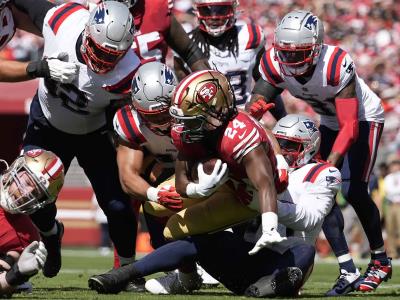 Kansas City Chiefs adquieren a Josh Uche desde New England