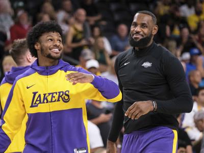 LeBron y Bronny se alistan para la historia; Lakers ignoran críticas