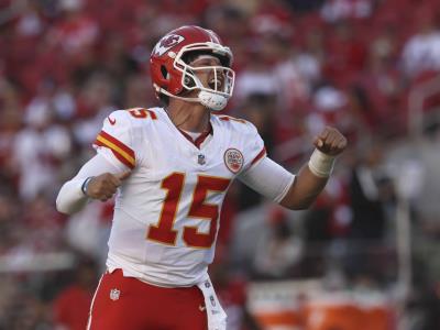 NFL: Mahomes y los Chiefs siguen invictos, tras vencer a 49ers