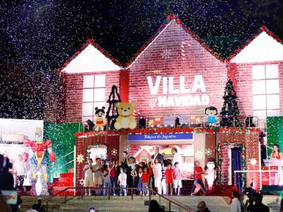 Abinader enciende la Villa Navidad 2024