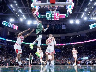 NBA; Antetokounmpo anota 41 puntos y Bucks ganan