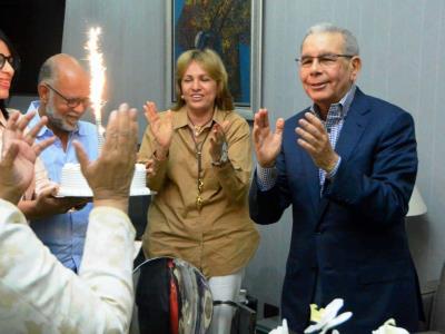 PLD celebra el cumpleaños número 73 de Danilo Medina