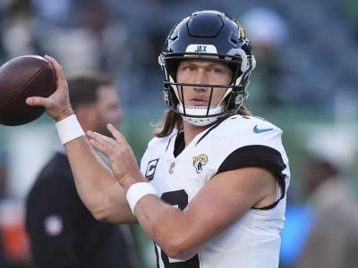 Trevor Lawrence, QB de los Jaguars, podría perderse el juego