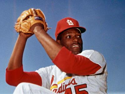 Un jonrón de McCovey motivó despido de Bob Gibson en el Licey