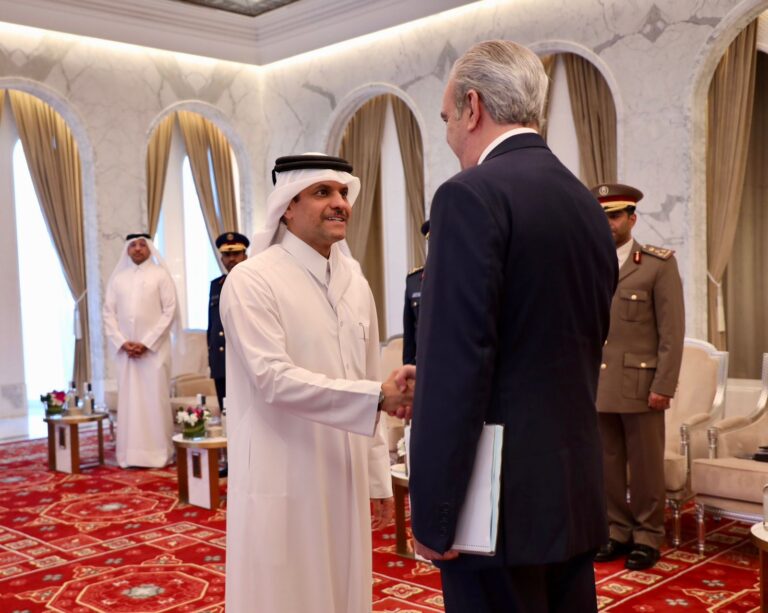 Abinader se reunirá con el Emir de Qatar, Tamim Bin Hamad Al Thani, este lunes.