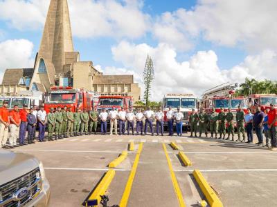 Bomberos de La Altagracia lanzan Navidad Segura 2024