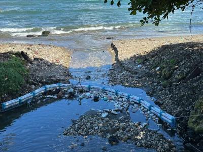 Colocan biobarda en cañada del malecón de Puerto Plata