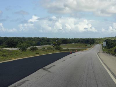 Gobierno repavimentará la autovía del Este y la Autovía del Coral