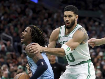 Ja Morant anota 32 y ayuda a Grizzlies a vencer 127-121 a Celtics