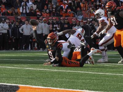 Joe Burrow mantiene las esperanzas de playoffs para los Bengals