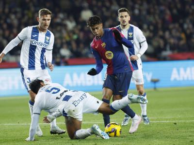 Lamine Yamal, del Barcelona, fuera hasta un mes por lesión