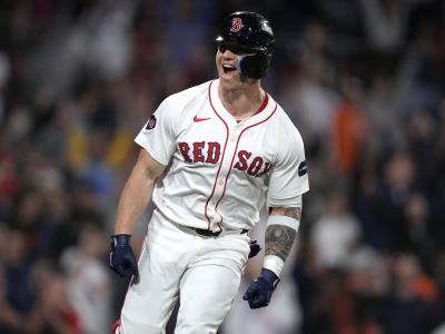 Los Orioles firman US$49.5 millones al jardinero Tyler O`Neill