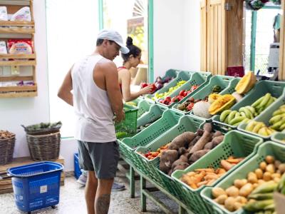 Mercado Orgánico, el negocio que incentiva a comer natural y sano