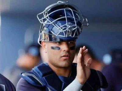 MLB: Medias Rojas adquieren receptor de Yankees